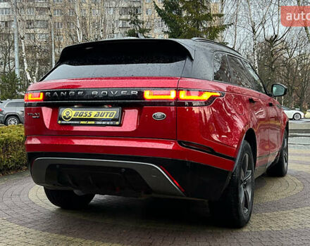 Червоний Ленд Ровер Рендж Ровер Велар, об'ємом двигуна 2 л та пробігом 91 тис. км за 31900 $, фото 6 на Automoto.ua