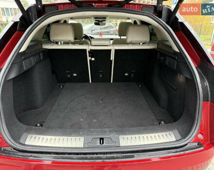 Червоний Ленд Ровер Рендж Ровер Велар, об'ємом двигуна 2 л та пробігом 145 тис. км за 30999 $, фото 15 на Automoto.ua