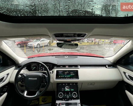 Червоний Ленд Ровер Рендж Ровер Велар, об'ємом двигуна 2 л та пробігом 145 тис. км за 30900 $, фото 14 на Automoto.ua