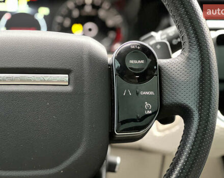 Червоний Ленд Ровер Рендж Ровер Велар, об'ємом двигуна 2 л та пробігом 145 тис. км за 30900 $, фото 12 на Automoto.ua