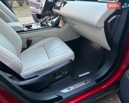 Червоний Ленд Ровер Рендж Ровер Велар, об'ємом двигуна 2 л та пробігом 31 тис. км за 59700 $, фото 43 на Automoto.ua