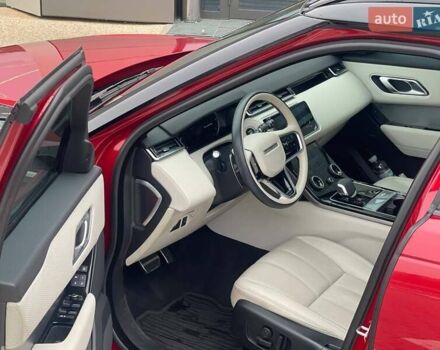 Червоний Ленд Ровер Рендж Ровер Велар, об'ємом двигуна 2 л та пробігом 30 тис. км за 69900 $, фото 10 на Automoto.ua