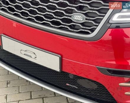 Червоний Ленд Ровер Рендж Ровер Велар, об'ємом двигуна 2 л та пробігом 30 тис. км за 72000 $, фото 1 на Automoto.ua