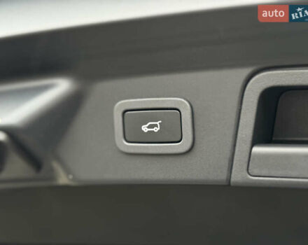 Ленд Ровер Рендж Ровер Велар, об'ємом двигуна 2.99 л та пробігом 137 тис. км за 45750 $, фото 46 на Automoto.ua