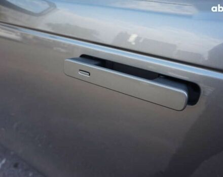 Ленд Ровер Рендж Ровер Велар, об'ємом двигуна 2 л та пробігом 26 тис. км за 44000 $, фото 15 на Automoto.ua