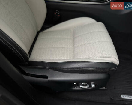 Ленд Ровер Рендж Ровер Велар, об'ємом двигуна 2.99 л та пробігом 137 тис. км за 45750 $, фото 42 на Automoto.ua