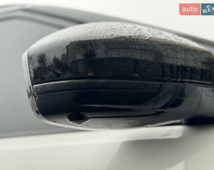 Ленд Ровер Рендж Ровер Велар, объемом двигателя 2.99 л и пробегом 137 тыс. км за 49750 $, фото 13 на Automoto.ua