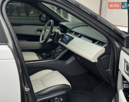 Ленд Ровер Рендж Ровер Велар, объемом двигателя 2.99 л и пробегом 137 тыс. км за 49750 $, фото 40 на Automoto.ua