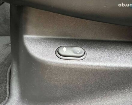 Ленд Ровер Рендж Ровер Велар, объемом двигателя 3 л и пробегом 87 тыс. км за 39900 $, фото 27 на Automoto.ua