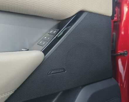 Ленд Ровер Рендж Ровер Велар, объемом двигателя 2 л и пробегом 105 тыс. км за 39999 $, фото 15 на Automoto.ua