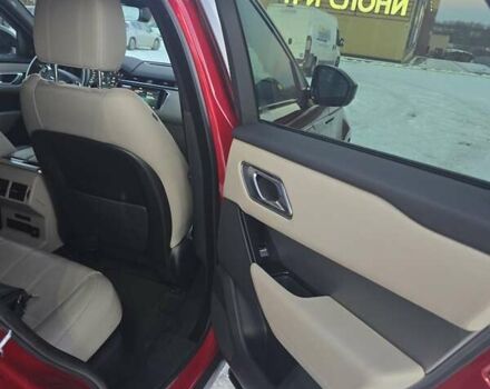 Ленд Ровер Рендж Ровер Велар, объемом двигателя 2 л и пробегом 105 тыс. км за 39999 $, фото 18 на Automoto.ua