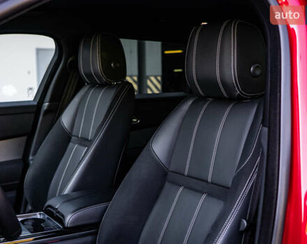 Ленд Ровер Рендж Ровер Велар, объемом двигателя 2 л и пробегом 85 тыс. км за 43500 $, фото 25 на Automoto.ua