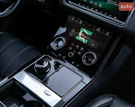 Ленд Ровер Рендж Ровер Велар, объемом двигателя 2 л и пробегом 85 тыс. км за 43500 $, фото 17 на Automoto.ua