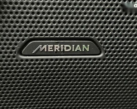 Ленд Ровер Рендж Ровер Велар, объемом двигателя 2 л и пробегом 145 тыс. км за 30900 $, фото 20 на Automoto.ua