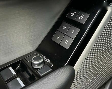 Ленд Ровер Рендж Ровер Велар, объемом двигателя 2 л и пробегом 91 тыс. км за 31900 $, фото 21 на Automoto.ua