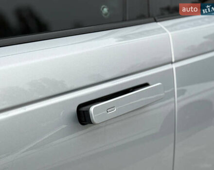 Ленд Ровер Рендж Ровер Велар, объемом двигателя 2 л и пробегом 44 тыс. км за 48500 $, фото 19 на Automoto.ua