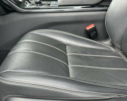 Ленд Ровер Рендж Ровер Велар, объемом двигателя 3 л и пробегом 111 тыс. км за 45900 $, фото 36 на Automoto.ua