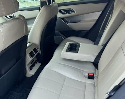 Ленд Ровер Рендж Ровер Велар, объемом двигателя 2 л и пробегом 90 тыс. км за 61000 $, фото 7 на Automoto.ua