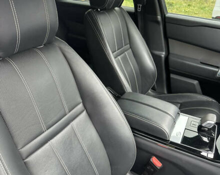 Ленд Ровер Рендж Ровер Велар, объемом двигателя 3 л и пробегом 111 тыс. км за 45900 $, фото 47 на Automoto.ua