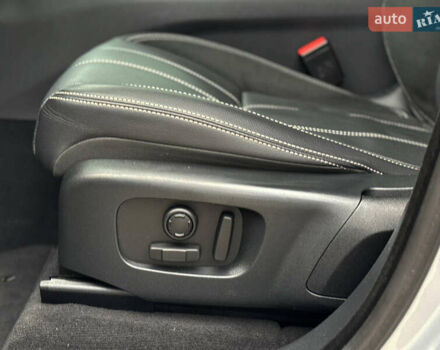 Ленд Ровер Рендж Ровер Велар, объемом двигателя 2 л и пробегом 44 тыс. км за 48500 $, фото 8 на Automoto.ua