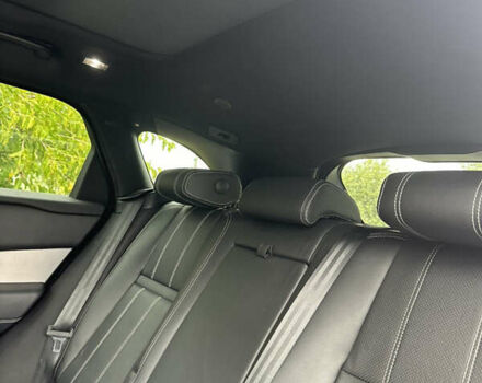 Ленд Ровер Рендж Ровер Велар, объемом двигателя 3 л и пробегом 111 тыс. км за 45900 $, фото 39 на Automoto.ua