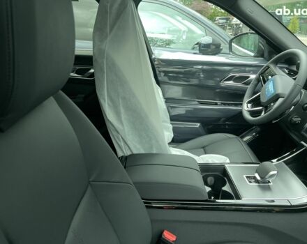 Ленд Ровер Рендж Ровер Велар 2023 в Киеве на Automoto.ua Ленд Ровер Рендж Ровер Велар, объемом двигателя 2 л и пробегом 0 тыс. км за 84988 $, фото 5 на Automoto.ua