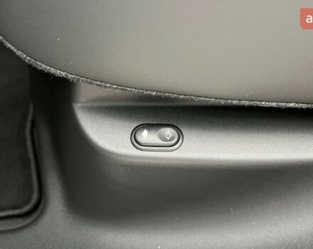 Ленд Ровер Рендж Ровер Велар, объемом двигателя 3 л и пробегом 0 тыс. км за 101314 $, фото 26 на Automoto.ua