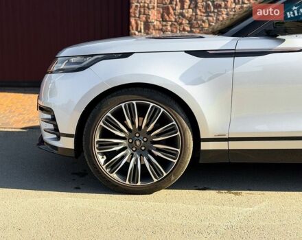 Серый Ленд Ровер Рендж Ровер Велар, объемом двигателя 2.99 л и пробегом 186 тыс. км за 38500 $, фото 7 на Automoto.ua