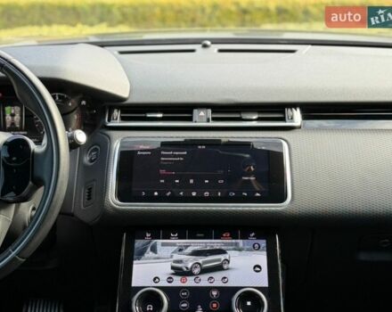 Сірий Ленд Ровер Рендж Ровер Велар, об'ємом двигуна 2 л та пробігом 140 тис. км за 32999 $, фото 64 на Automoto.ua