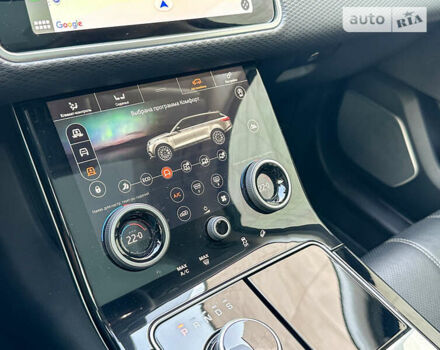 Серый Ленд Ровер Рендж Ровер Велар, объемом двигателя 3 л и пробегом 87 тыс. км за 39499 $, фото 20 на Automoto.ua