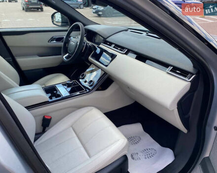 Серый Ленд Ровер Рендж Ровер Велар, объемом двигателя 2.99 л и пробегом 185 тыс. км за 39900 $, фото 9 на Automoto.ua