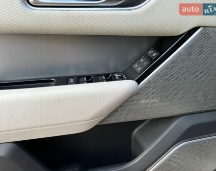 Сірий Ленд Ровер Рендж Ровер Велар, об'ємом двигуна 3 л та пробігом 83 тис. км за 46000 $, фото 30 на Automoto.ua