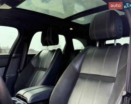 Сірий Ленд Ровер Рендж Ровер Велар, об'ємом двигуна 2 л та пробігом 140 тис. км за 32999 $, фото 44 на Automoto.ua