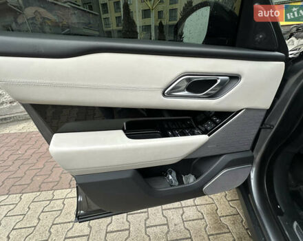 Сірий Ленд Ровер Рендж Ровер Велар, об'ємом двигуна 2.99 л та пробігом 150 тис. км за 41000 $, фото 12 на Automoto.ua