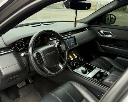 Серый Ленд Ровер Рендж Ровер Велар, объемом двигателя 2 л и пробегом 147 тыс. км за 29999 $, фото 16 на Automoto.ua