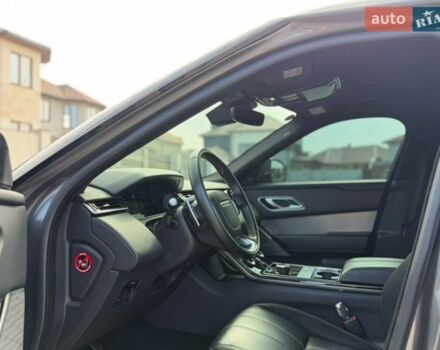 Сірий Ленд Ровер Рендж Ровер Велар, об'ємом двигуна 2 л та пробігом 140 тис. км за 32999 $, фото 35 на Automoto.ua