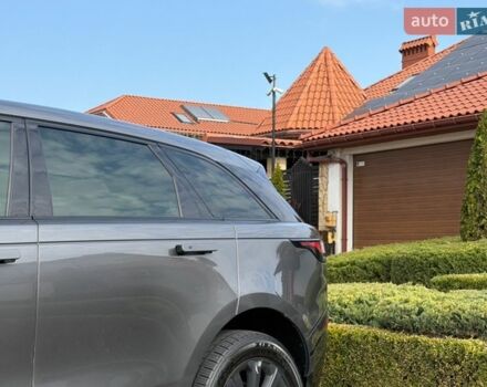 Сірий Ленд Ровер Рендж Ровер Велар, об'ємом двигуна 2 л та пробігом 140 тис. км за 32999 $, фото 19 на Automoto.ua