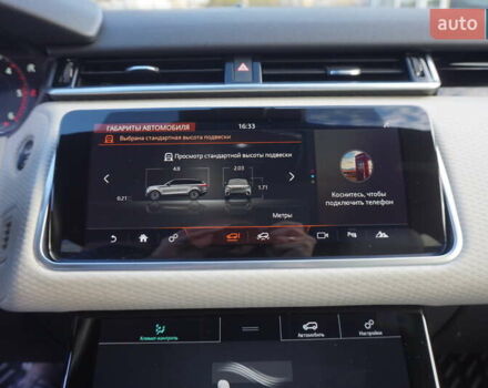 Серый Ленд Ровер Рендж Ровер Велар, объемом двигателя 2 л и пробегом 26 тыс. км за 44000 $, фото 53 на Automoto.ua