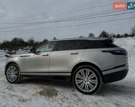 Сірий Ленд Ровер Рендж Ровер Велар, об'ємом двигуна 2 л та пробігом 137 тис. км за 33500 $, фото 3 на Automoto.ua