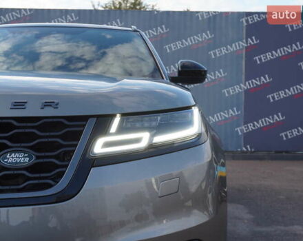 Серый Ленд Ровер Рендж Ровер Велар, объемом двигателя 2 л и пробегом 26 тыс. км за 44000 $, фото 12 на Automoto.ua
