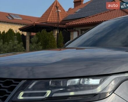 Сірий Ленд Ровер Рендж Ровер Велар, об'ємом двигуна 2 л та пробігом 140 тис. км за 32999 $, фото 4 на Automoto.ua