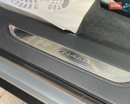 Серый Ленд Ровер Рендж Ровер Велар, объемом двигателя 2.99 л и пробегом 185 тыс. км за 39900 $, фото 21 на Automoto.ua