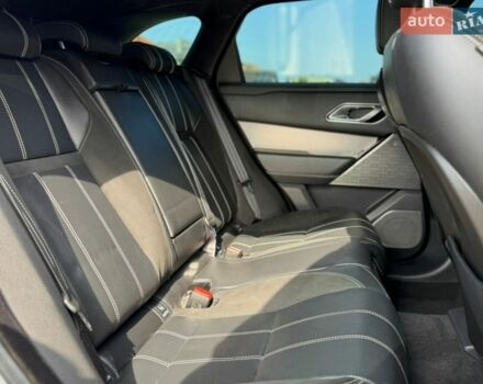 Сірий Ленд Ровер Рендж Ровер Велар, об'ємом двигуна 2 л та пробігом 140 тис. км за 32999 $, фото 57 на Automoto.ua