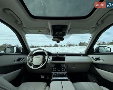 Сірий Ленд Ровер Рендж Ровер Велар, об'ємом двигуна 2 л та пробігом 137 тис. км за 33500 $, фото 20 на Automoto.ua