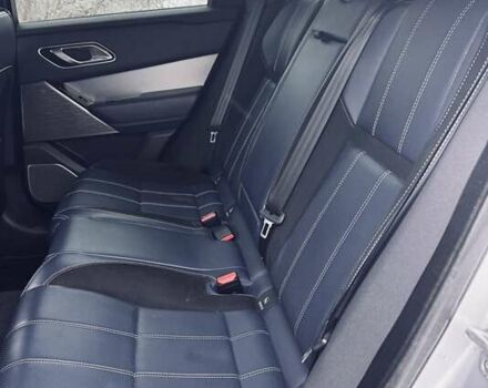 Серый Ленд Ровер Рендж Ровер Велар, объемом двигателя 2 л и пробегом 83 тыс. км за 38900 $, фото 29 на Automoto.ua