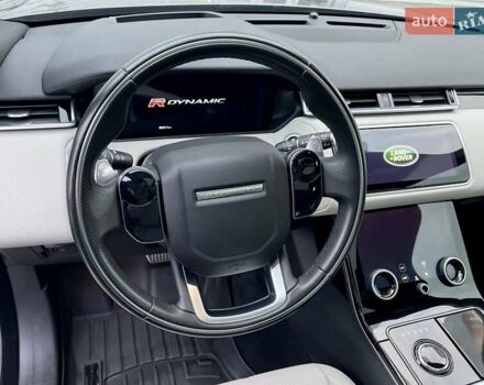 Сірий Ленд Ровер Рендж Ровер Велар, об'ємом двигуна 2 л та пробігом 93 тис. км за 43500 $, фото 23 на Automoto.ua
