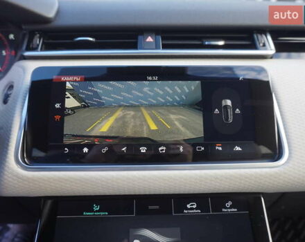 Серый Ленд Ровер Рендж Ровер Велар, объемом двигателя 2 л и пробегом 26 тыс. км за 44000 $, фото 50 на Automoto.ua