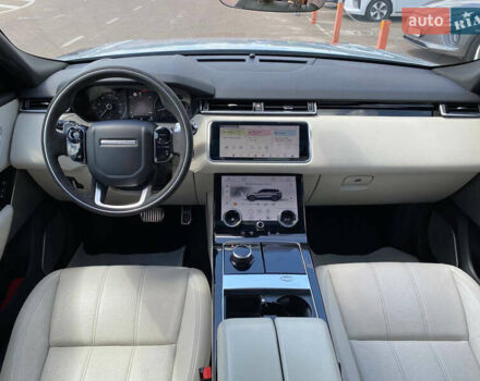 Серый Ленд Ровер Рендж Ровер Велар, объемом двигателя 2.99 л и пробегом 185 тыс. км за 39900 $, фото 12 на Automoto.ua