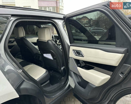 Сірий Ленд Ровер Рендж Ровер Велар, об'ємом двигуна 2.99 л та пробігом 150 тис. км за 41000 $, фото 20 на Automoto.ua