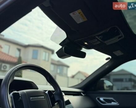 Сірий Ленд Ровер Рендж Ровер Велар, об'ємом двигуна 2 л та пробігом 140 тис. км за 32999 $, фото 43 на Automoto.ua